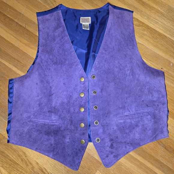 international leather Jackets & Blazers - Vintage International Leather Purple Suede Women's Vest